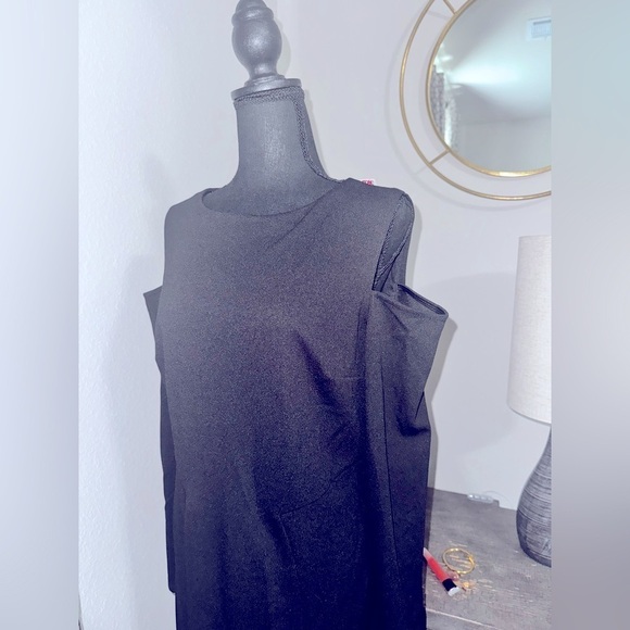NWT Nicole Miller Little Black Dress - Picture 2 of 3